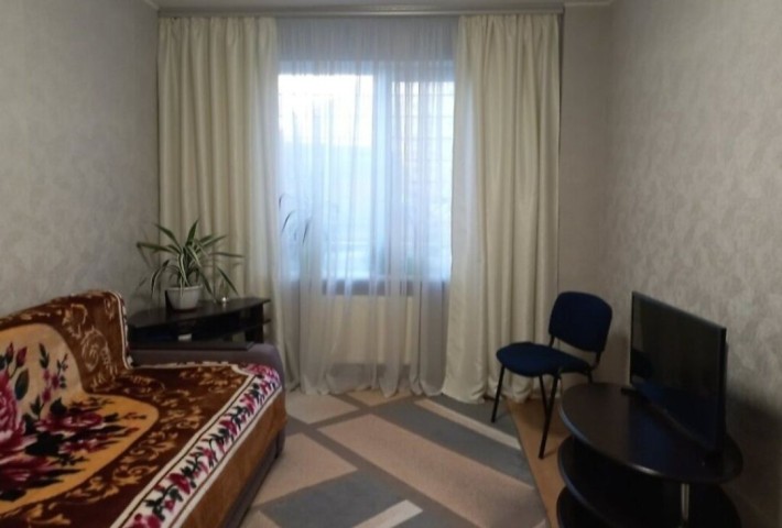 Продам 2-х комнатную квартиру с ремонтом в новом кирпичном доме - фото 1