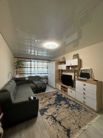 Продається затишна 3к квартира з ремонтом біля Парку Перемоги - фото 1