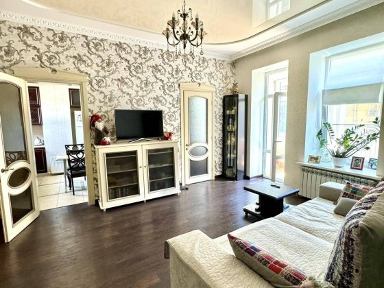 Продам свою 3 к квартиру М.Арнаутская/Леонтовича Одеса