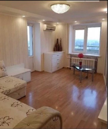 В продажу 2-кімнатна квартира в центрі - фото 1