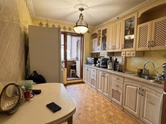 Продам 3 кімнатну квартиру на Таїрова Одеса