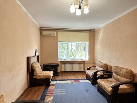 Продам 2-комн квартиру Пироговская, проспект Шевченко !