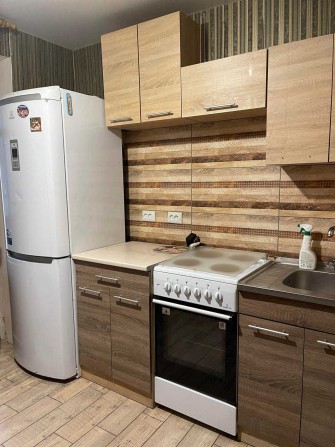 1к квартира м. Защитников Украины ул. Бр. Потемкин. - фото 1