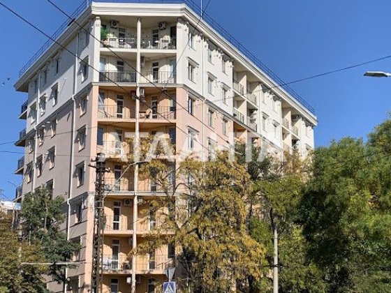 продається 2-х кімнатна квартира новий сданий  будинок Центр ремонт Одеса