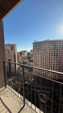 Большая 1комн в ЖК Эллада, 49.5 кв.м. с видом на ул. Генуэзская - фото 1