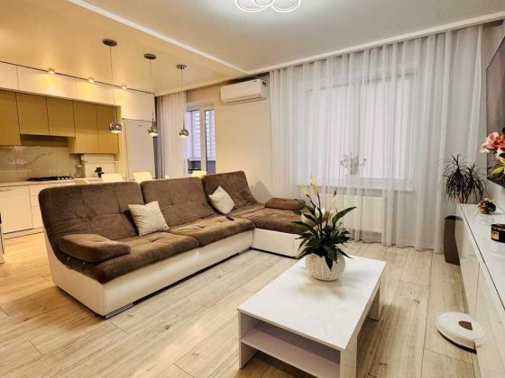 Продаж 4х кімн ЖК Києвський МАєток, якісний ремонт Софиевская Борщаговка