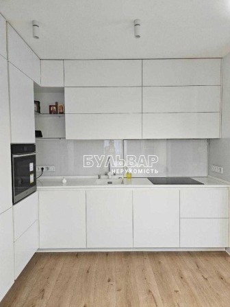 Продам 3 к.кв - 94 м2, Новострой, ЖК Плехановский, ул Молочная - фото 1
