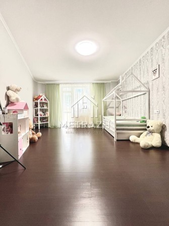 Продам 2ух комн.квартиру в Новострое. - фото 1