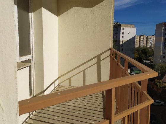 Продам 1 комнатную квартиру в кирпичном доме "ЖК Вернисаж "(809-174)