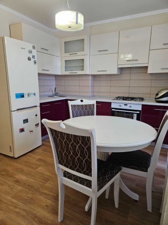 Продам 1 комн. кв 53 м2  ЖК Молодёжный городок, Алексеевка - фото 1