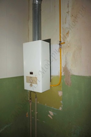 Простенька та недорога 3-кім.кв. у цегляному будинку продаж Харків - фото 1