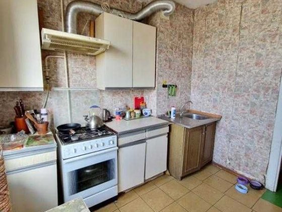 Продам 1 кімнатну квартиру на Черемушках