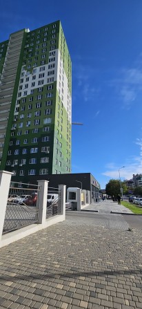 Срочно продам 2х ком квартиру на ул.Марсельская -3 этаж-655уе за кв.м. - фото 1