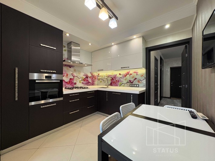 Продам 2-к квартира ЖК Софія, вул Миру 30 - фото 1