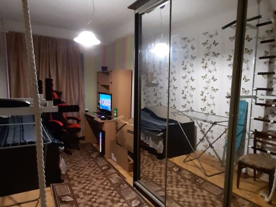 2 кімнатна квартира Павлово Поле біля метро Ботанічний Сад 2пов/5 Харьков