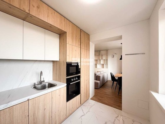 У продажу 3 кімн.кв.за адресою вул. Молочна, 1,корпус 1 Харьков