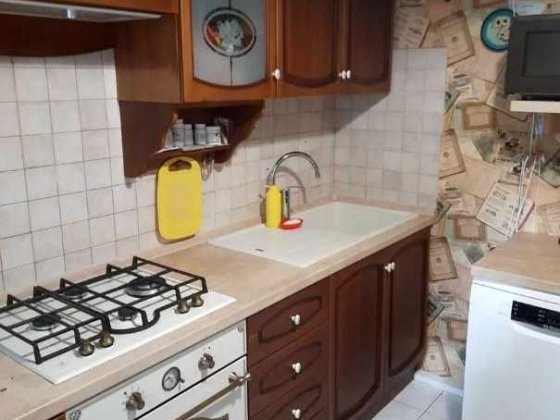 В продаже  2-х комнатная квартира на пр-те Небесной Сотни  / Инглези