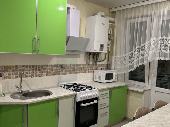 Продам 1-но комнатную квартиру с ремонтом в новом доме. АОГВ