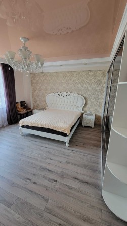 2-к. / 70 м.кв./ Аркадия, ул. Генуэзская 24 Д/  ЖК "Гольфстрим" - фото 1