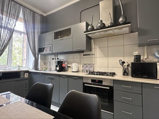 Центр 2 ком 58 м2 Комитетская Евроремонт 60 Лицей Одеса