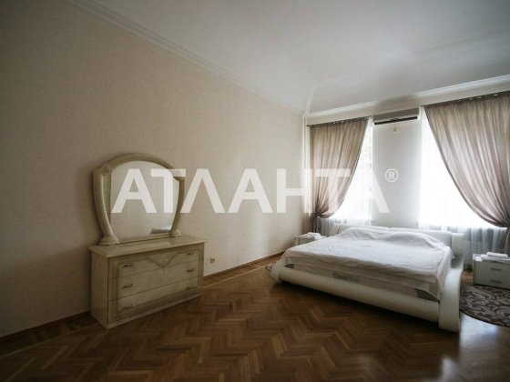 3 комнатная квартира в самом сердце Одессы Одеса