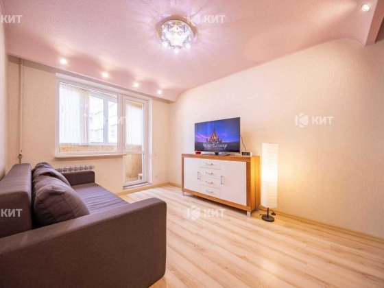 2к 45м2 Нові дома (Новые дома, Дворец спорта, Олимпийская,17). 130183 Харьков