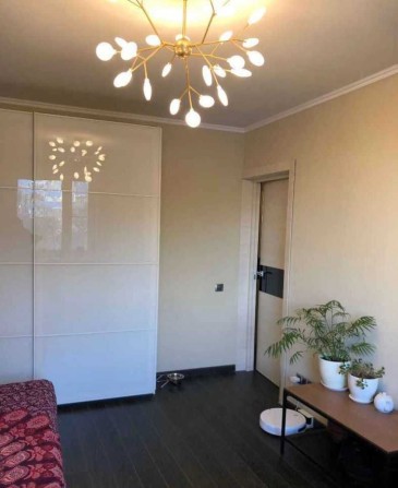 Продам реальную 3к квартиру м.Студенческая, ул.Валентиновская 24 - фото 1