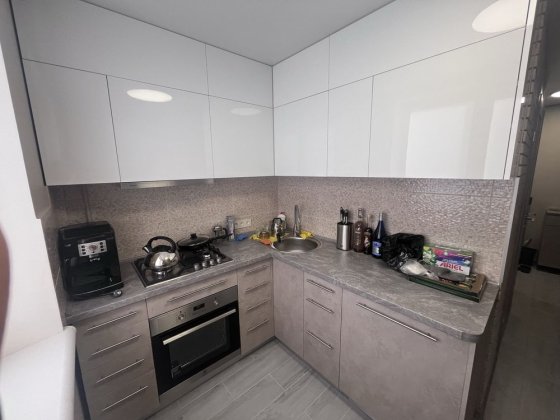 Продам 1-к кв в Індустріальному р-ні Обрій/Горизонт ХТЗ з ремонтом Харьков