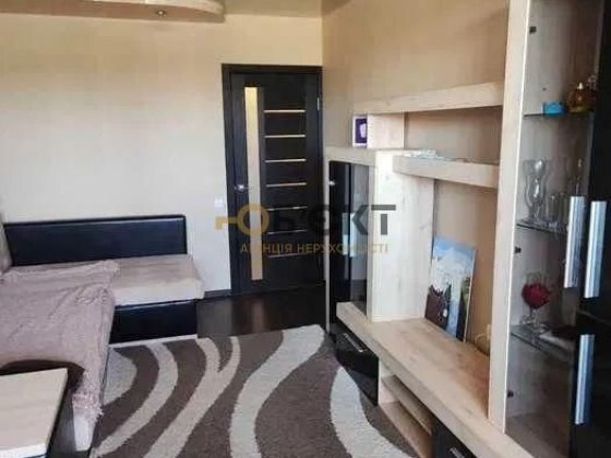 "Продается 3-комнатная квартира. ст.м Студенческая .Салтовка Харьков