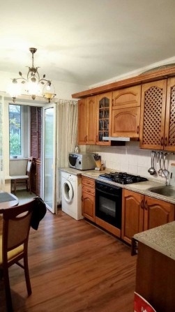 Дім, який обіймає теплом: ТВОЯ квартира 59 кв.м. на проспекті Шевченка - фото 1