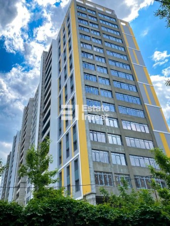 У продажу 3 кімн. квартира на вул. Шекспіра, 13, ЖК Шекспіра - фото 1