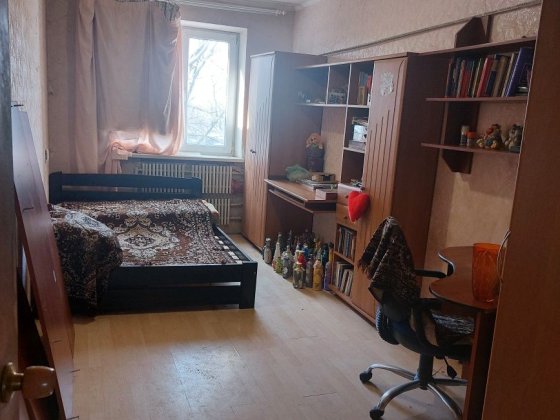 Продам 2х  квартиру Завод Шевченко Харьков