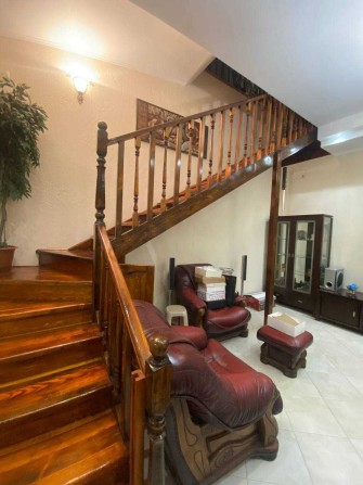 Шикарная двухуровневая квартира Екатериненская/Греческая. - фото 1