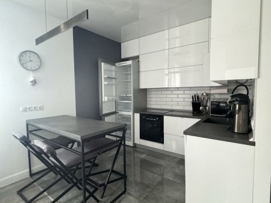 Без комиссии! 2 комн. на пр. Небесной сотни! Новый ЖК