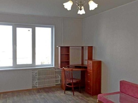 Продается гостинка возле метро Харьков