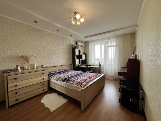 3-ком квартира(90м2) ул.Парковая. Капремонт! Кирпичный дом! Одеса