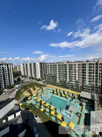 У Квартал. Ексклюзивна ДВОРІВНЕВА квартира з виглядом на басейн.5 кімн - фото 1