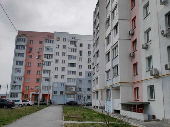 33000 ЖК Ньютона ГАЗ Продам 2 комнатную квартиру Ньютона 106,S-56м AS Харьков