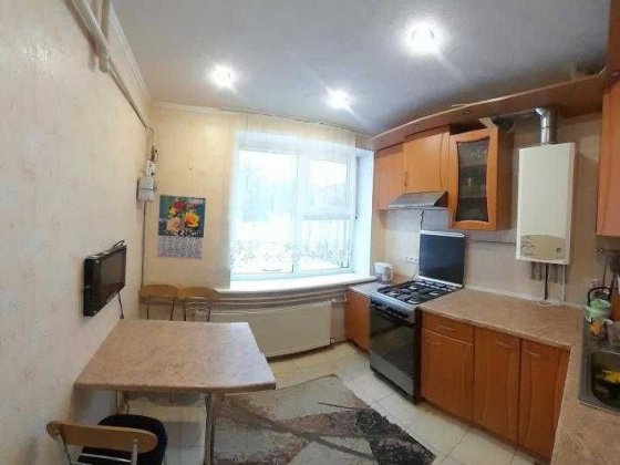 Продам 2 к кв з індивідуальним газовим опаленням Харків