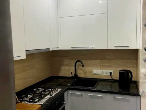 Продається 3к дворівнева квартира з частковим ремонтом. Софіївська Борщагівка