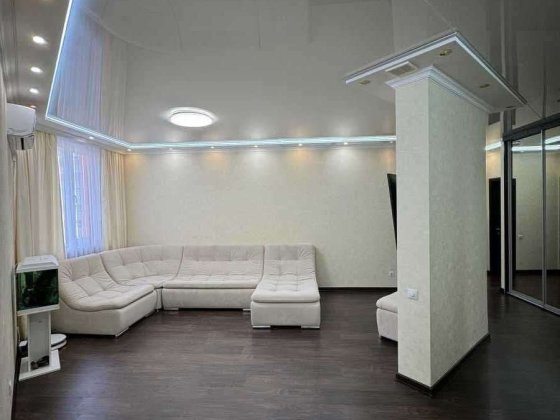 Продаж 3к квартири, Ломоносова 50/2, ЖК Лікоград