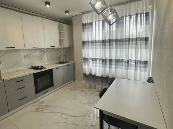 Сдам 1-ком квартиру Центр города