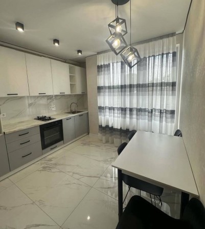 Сдам 1-ком квартиру Центр города - фото 1