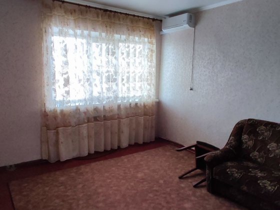 Сдам 1 ком кв.рон 4 школы