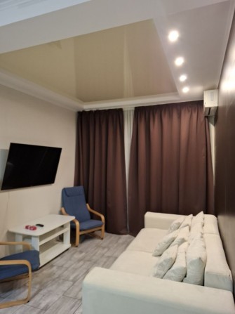 Здам в довгострокову оренду 2 кімнатну квартиру без улюбленців - фото 1