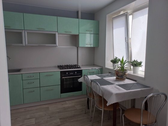 Сдам  4 к квартиру, левый берег. Каменское