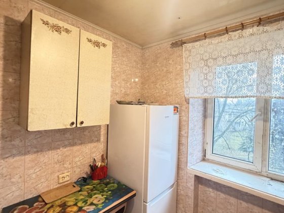 Оренда 1к квартири 3/5 Дніпрострой Каменское