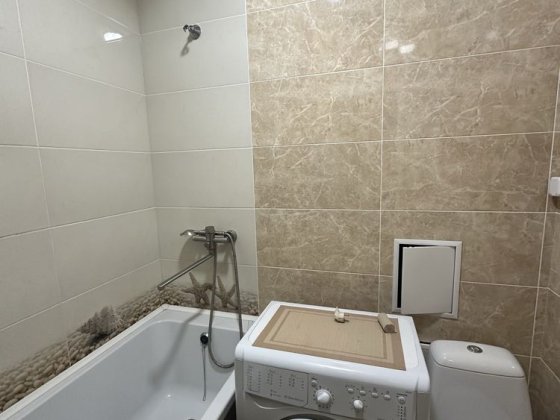 Аренда 2- комн двор АТБ рынок Каменское