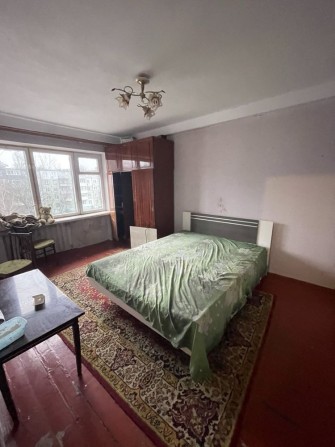 Срочно сдам 3-х комнатную квартиру р-н Демитровского рынка - фото 1