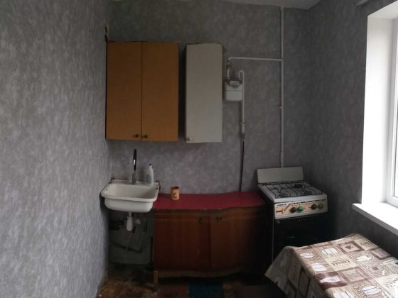 Здам 1 кімнатну квартиру 3/9  на 11 мкрні м/с. Каменское